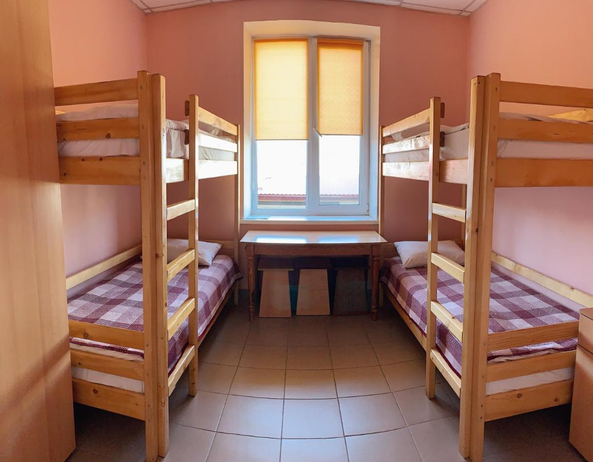 У Поттера Hostel Ternopil Buitenkant foto