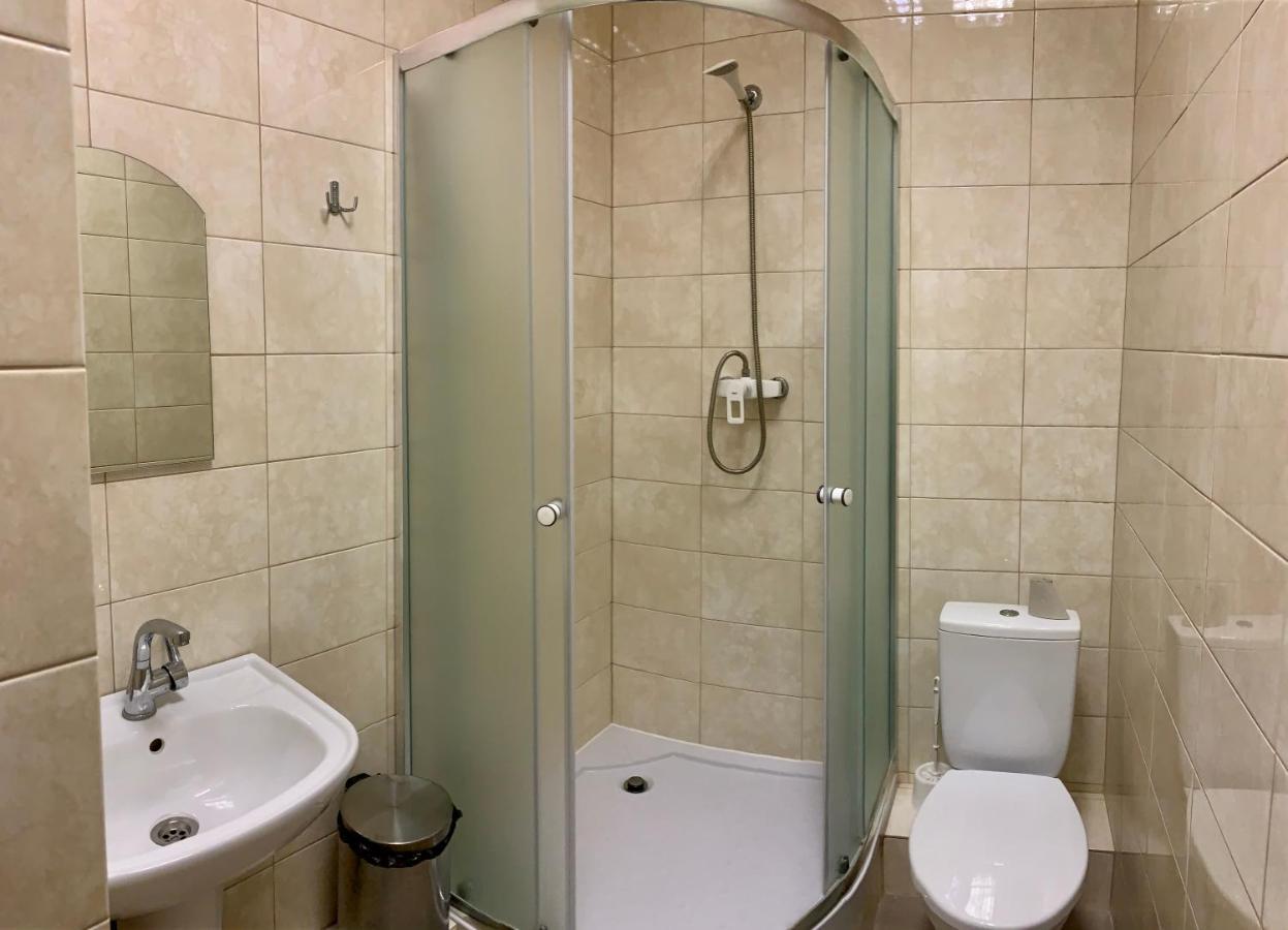 У Поттера Hostel Ternopil Buitenkant foto