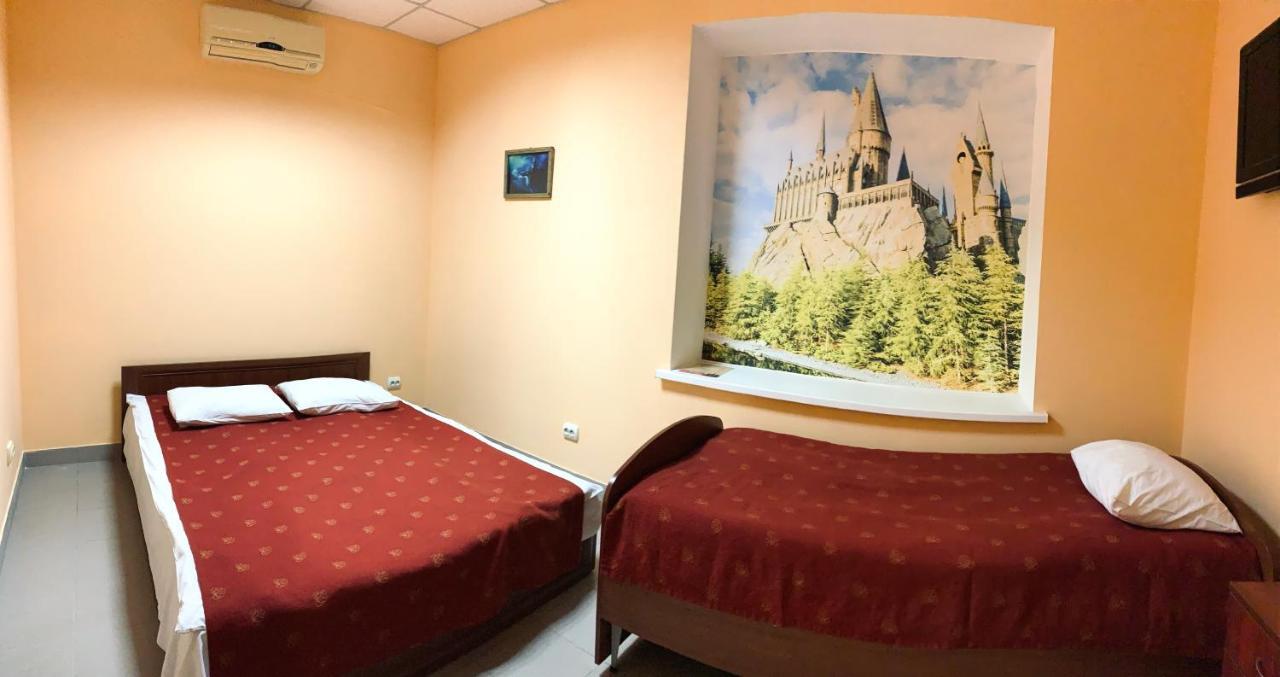 У Поттера Hostel Ternopil Buitenkant foto
