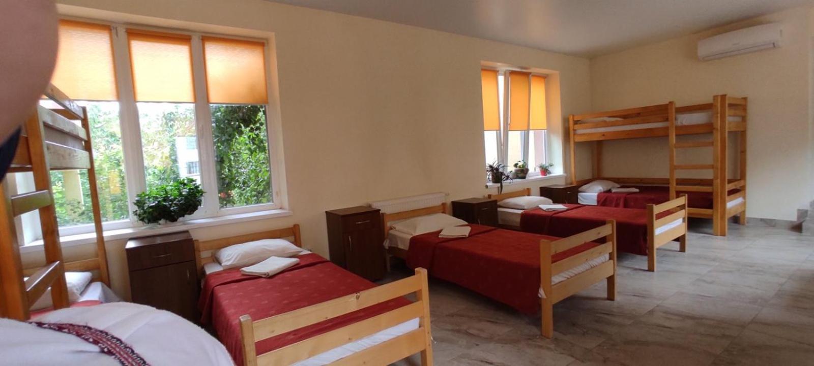 У Поттера Hostel Ternopil Buitenkant foto