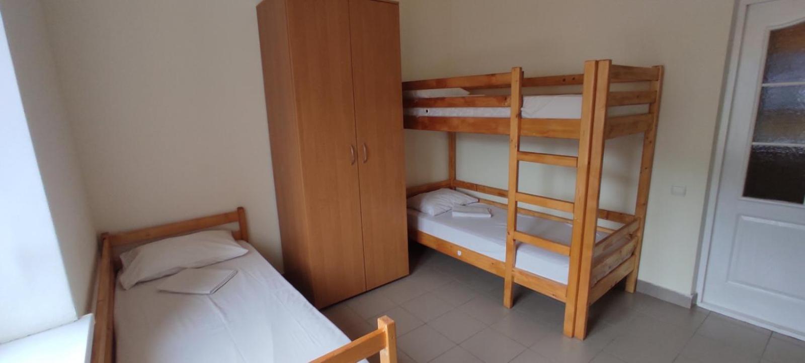 У Поттера Hostel Ternopil Buitenkant foto